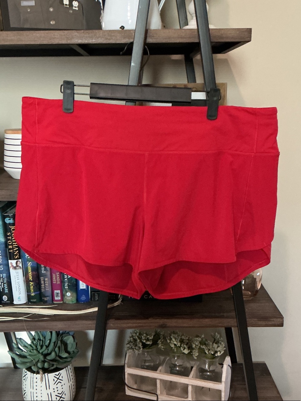 lululemon athletica Red Speed Up Shorts Size 14